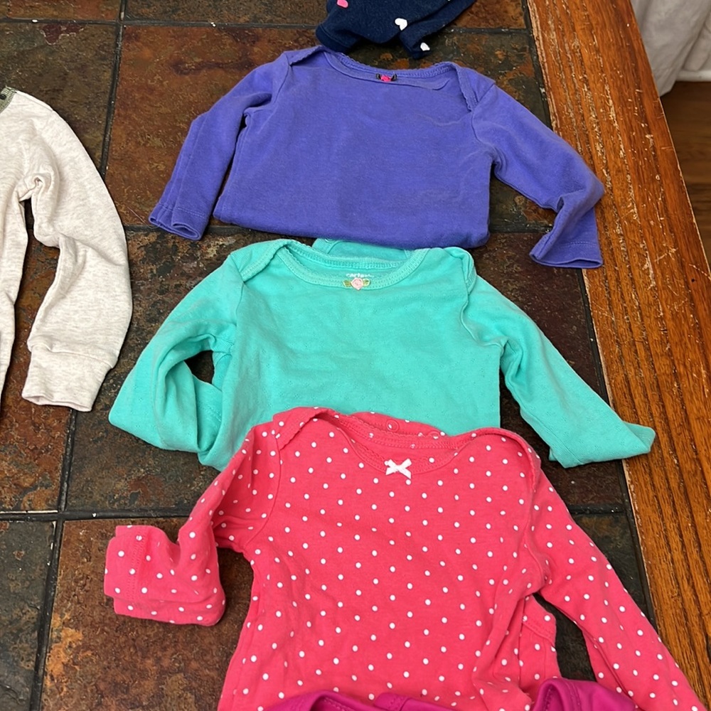 22 piece bundle baby girl 6-9mth - Picture 5 of 9
